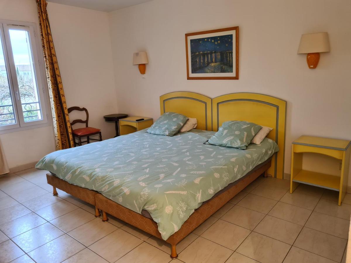 Joli Mazet Provencal De Camargue Villa อาร์ลส์ ภายนอก รูปภาพ